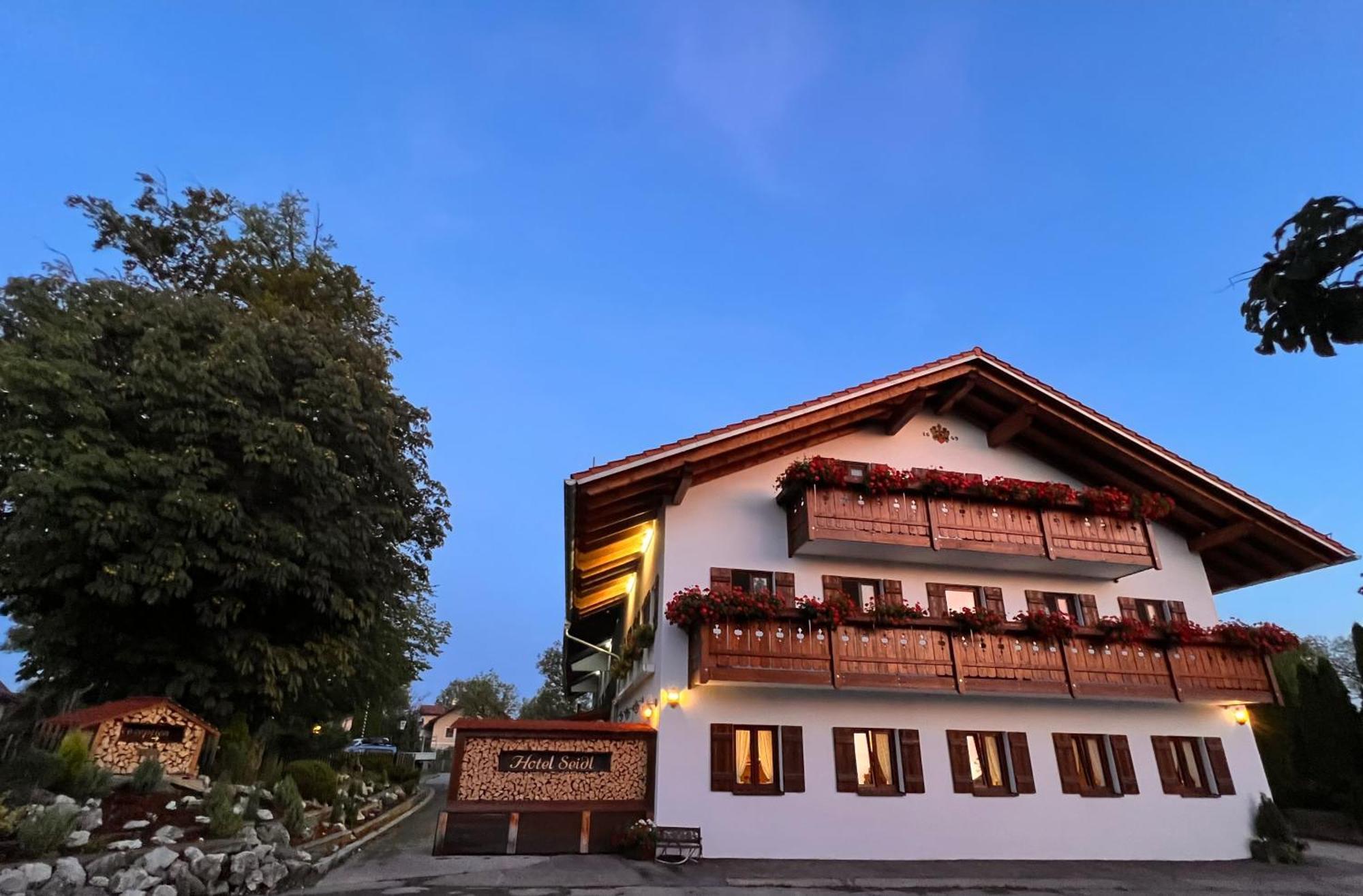 Hotel Seidl Straßlach-Dingharting 외부 사진