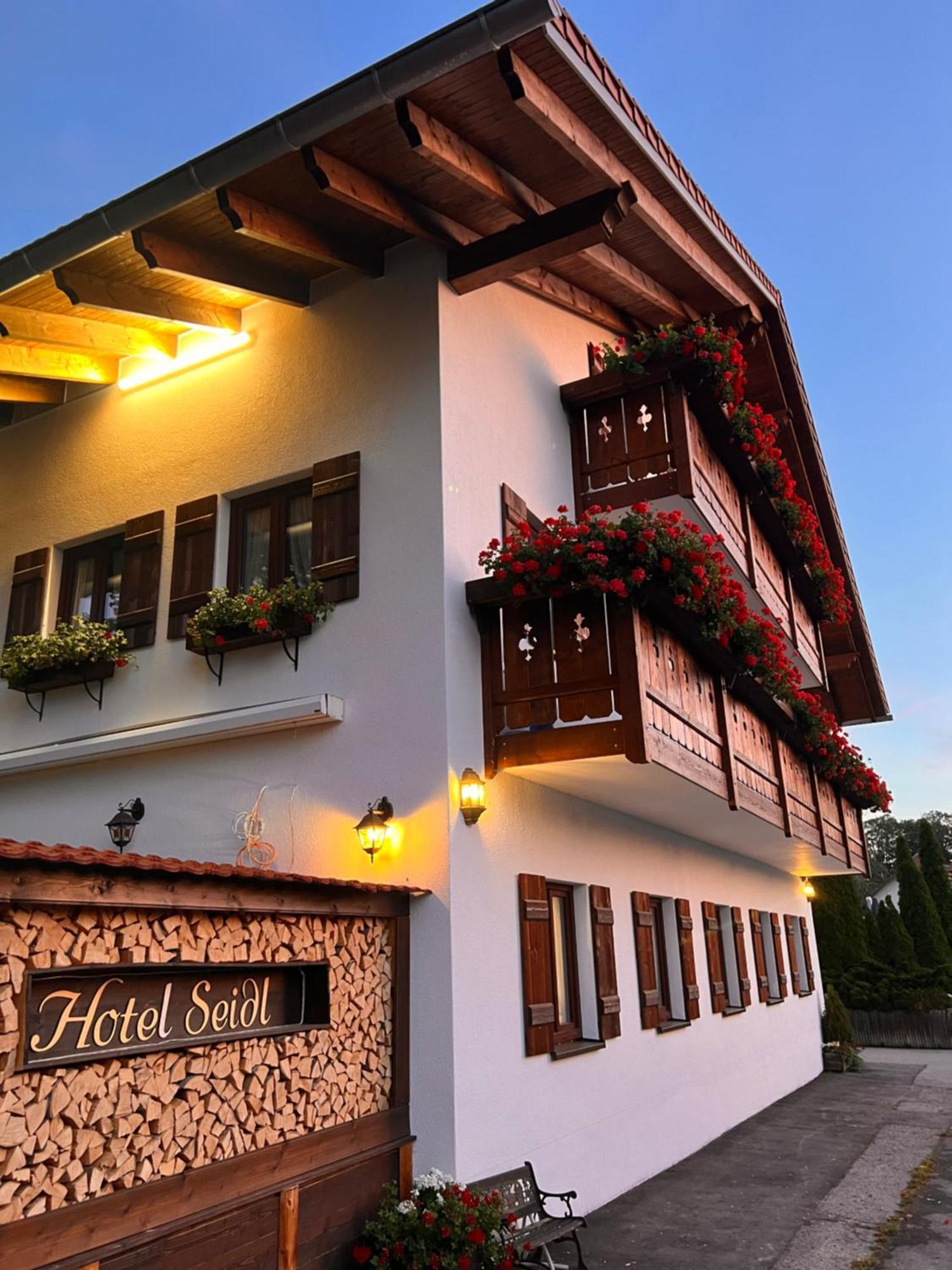 Hotel Seidl Straßlach-Dingharting 외부 사진